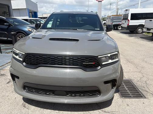 Destroyer Gray Clearcoat 2026 Dodge Durango GT Plus HEMI V8