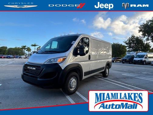 2025 RAM ProMaster 2500 Base