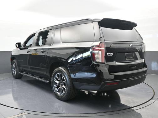 2023 Chevrolet Suburban Z71