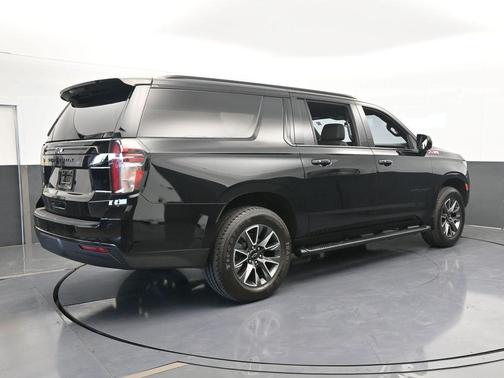 2023 Chevrolet Suburban Z71