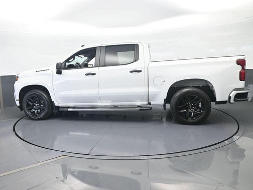 2022 Chevrolet Silverado 1500 Limited Custom
