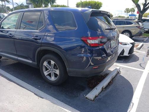 2023 Honda Pilot EX-L 8-Passenger