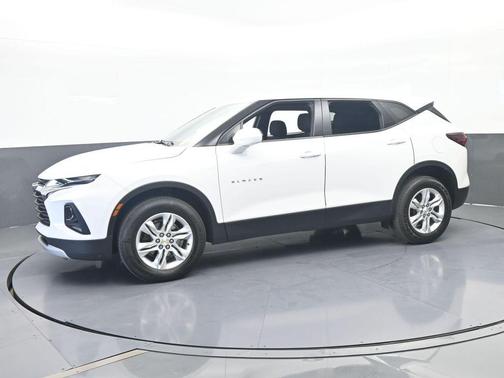 Summit White 2022 Chevrolet Blazer 2LT
