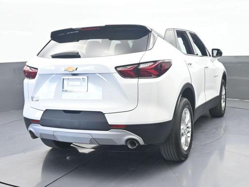 Summit White 2022 Chevrolet Blazer 2LT