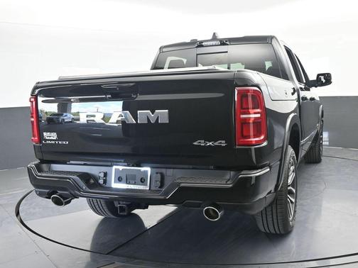 Diamond Black 2026 RAM 1500 Limited