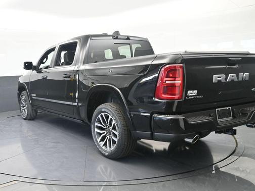 Diamond Black 2026 RAM 1500 Limited