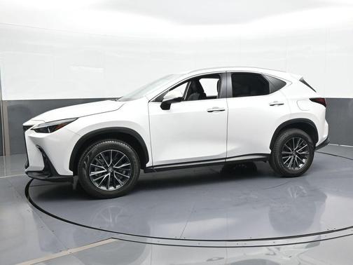 2022 Lexus NX 250 Base