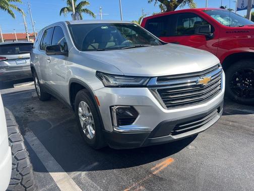 2022 Chevrolet Traverse LS