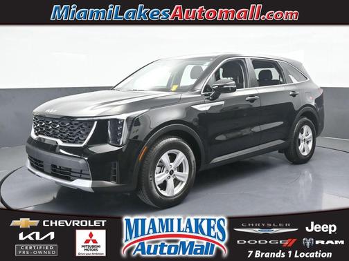 2025 Kia Sorento LX