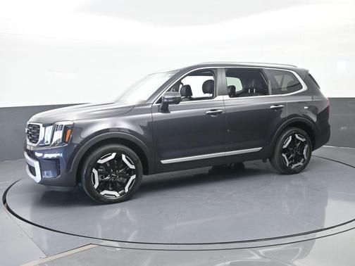 Metal 2025 Kia Telluride S