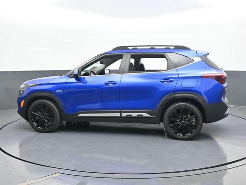 2022 Kia Seltos Nightfall