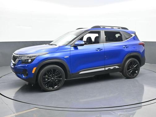 2022 Kia Seltos Nightfall