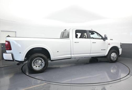 2025 RAM 3500 Limited