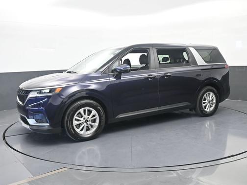 Deep Chroma Blue 2024 Kia Carnival LX