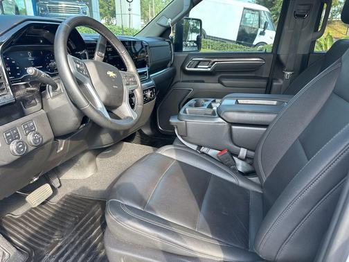2024 Chevrolet Silverado 2500 LTZ