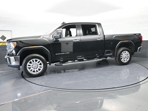 2021 GMC Sierra 2500 SLT
