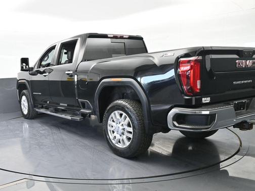 2021 GMC Sierra 2500 SLT