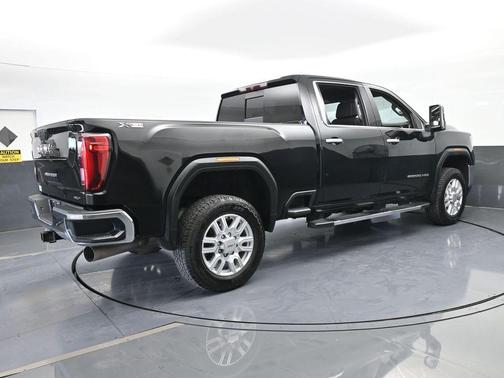 2021 GMC Sierra 2500 SLT