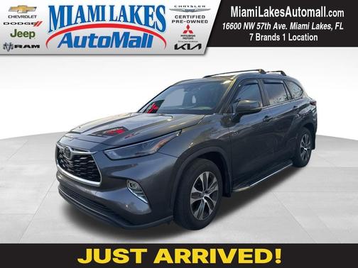 2023 Toyota Highlander XLE