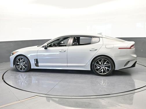 2022 Kia Stinger GT-Line