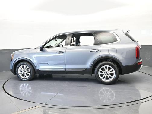 2022 Kia Telluride LX