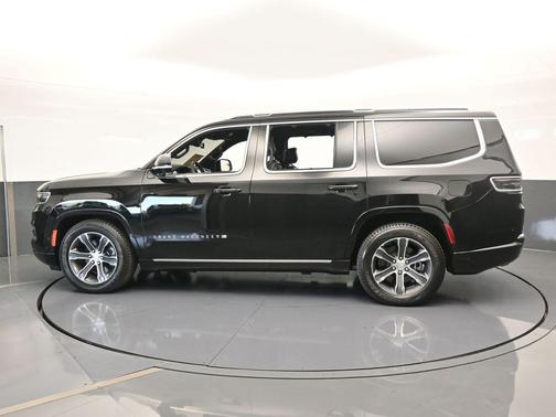 2024 Jeep Grand Wagoneer Base