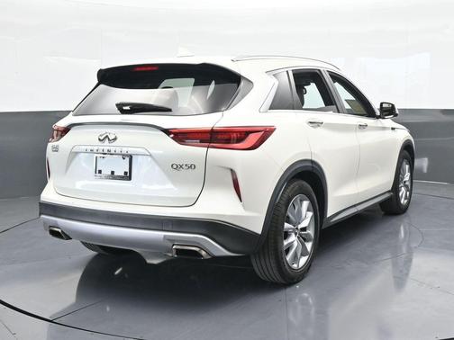 2019 INFINITI QX50 Luxe