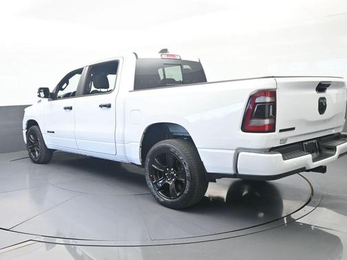 Bright White Clearcoat 2024 RAM 1500 Big Horn/Lone Star