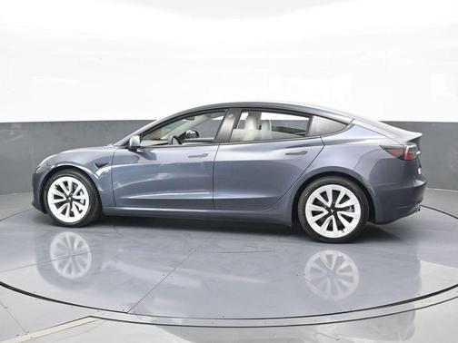 2022 Tesla Model 3 Base