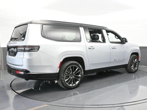 2024 Jeep Grand Wagoneer L Series II