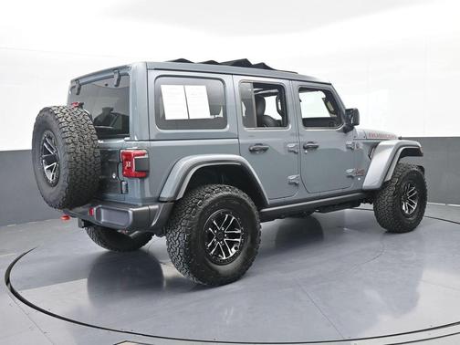 Anvil Clearcoat 2026 Jeep Wrangler Rubicon