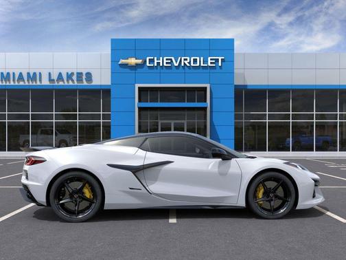 2025 Chevrolet Corvette E-Ray