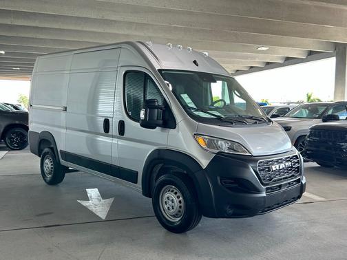 Bright Silver Clearcoat Metallic 2025 RAM ProMaster 1500 Base