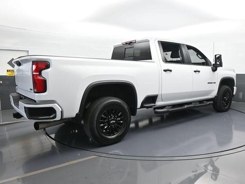 2024 Chevrolet Silverado 2500 LTZ