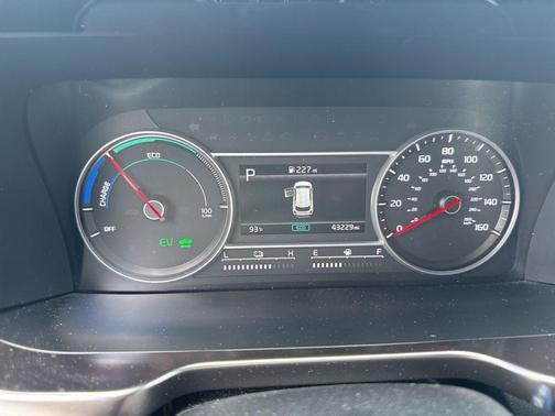 2022 Kia Sorento Hybrid EX