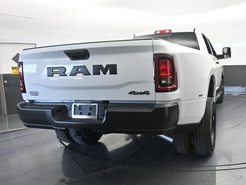 Bright White Clearcoat 2026 RAM 3500 Tradesman
