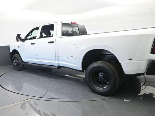 Bright White Clearcoat 2026 RAM 3500 Tradesman
