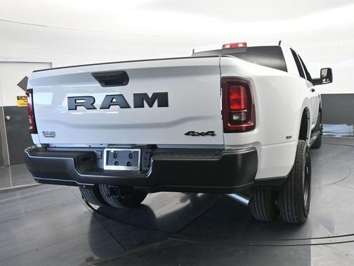 Bright White Clearcoat 2026 RAM 3500 Tradesman