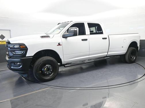Bright White Clearcoat 2026 RAM 3500 Tradesman