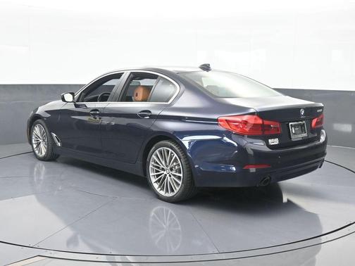 2020 BMW 530 i