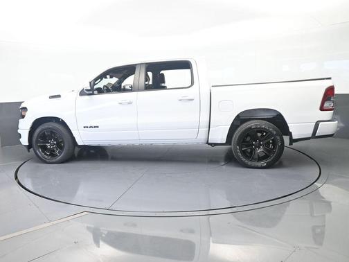 Bright White Clearcoat 2020 RAM 1500 Big Horn