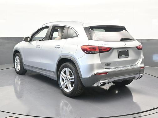 2021 Mercedes-Benz GLA 250 Base