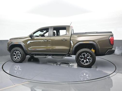 2024 GMC Canyon AT4X