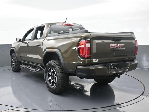 2024 GMC Canyon AT4X