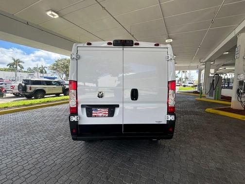 2023 RAM ProMaster 2500 Base