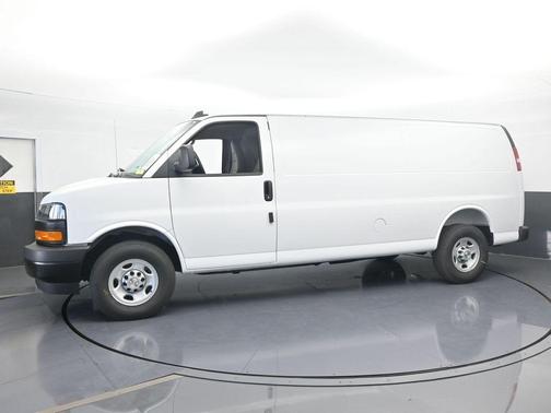 2025 Chevrolet Express 2500 Work Van