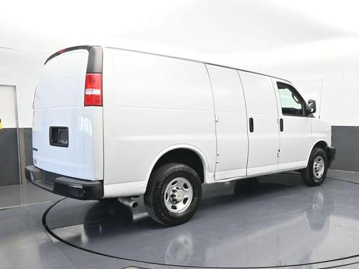 2021 Chevrolet Express 2500 Work Van