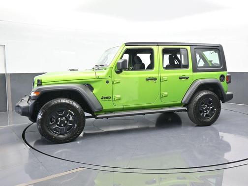 2025 Jeep Wrangler Sport
