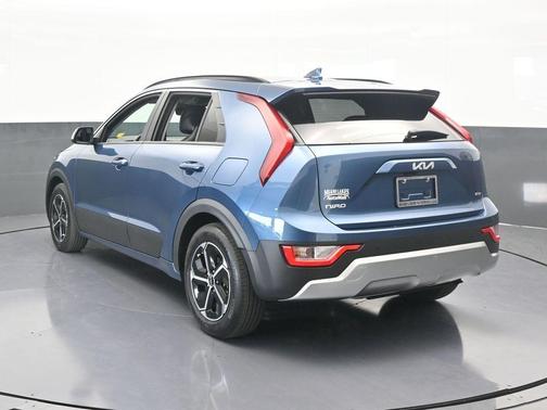 2023 Kia Niro EX