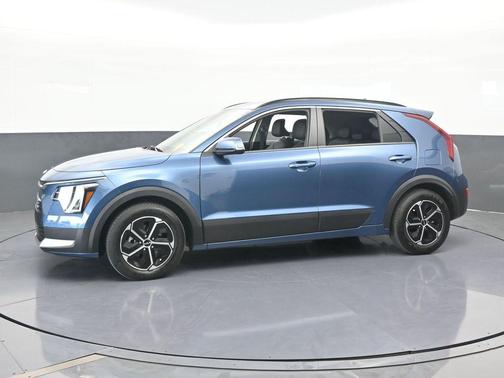 2023 Kia Niro EX